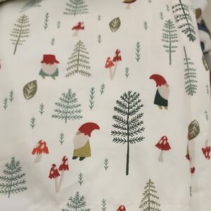 Cuddl Duds Gnome and Tree Print Kids Sheet - White and Red